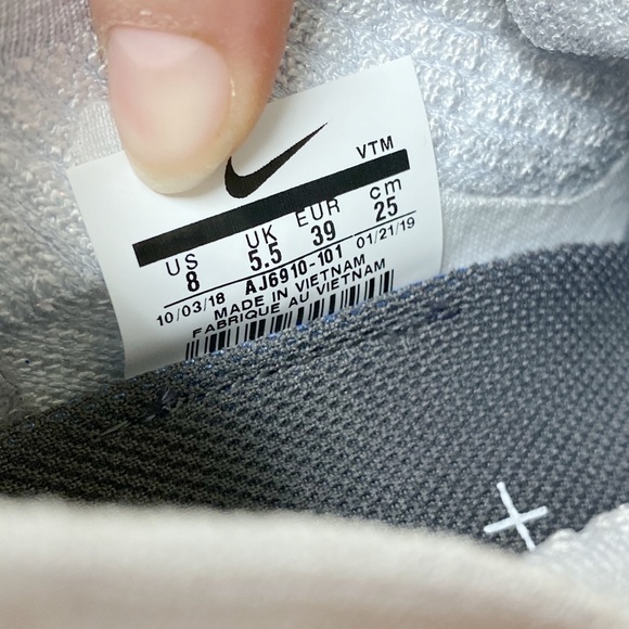 NWOT Nike VaporMax - Picture 4 of 4